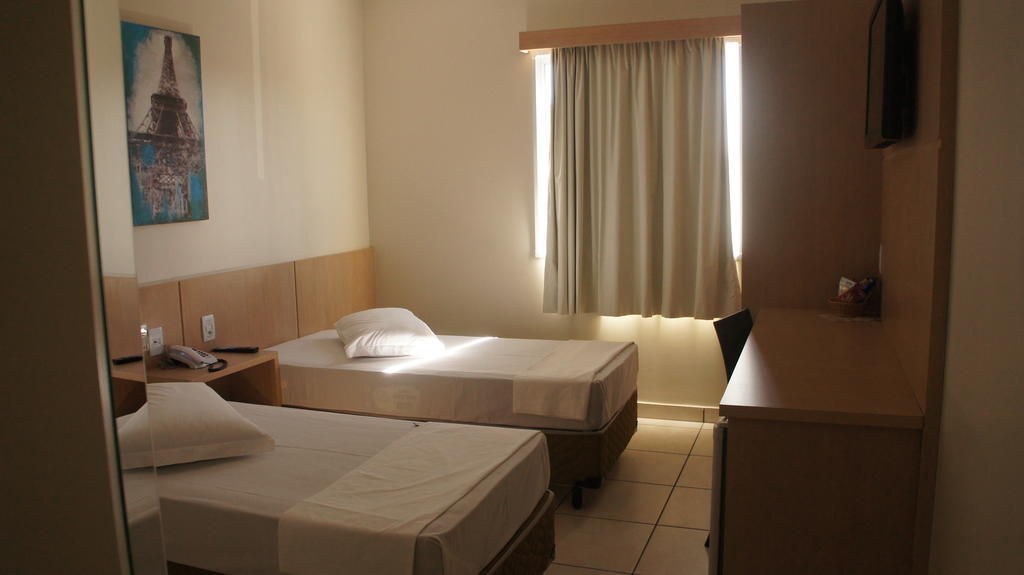 Savana Hotel Uberlândia Værelse billede
